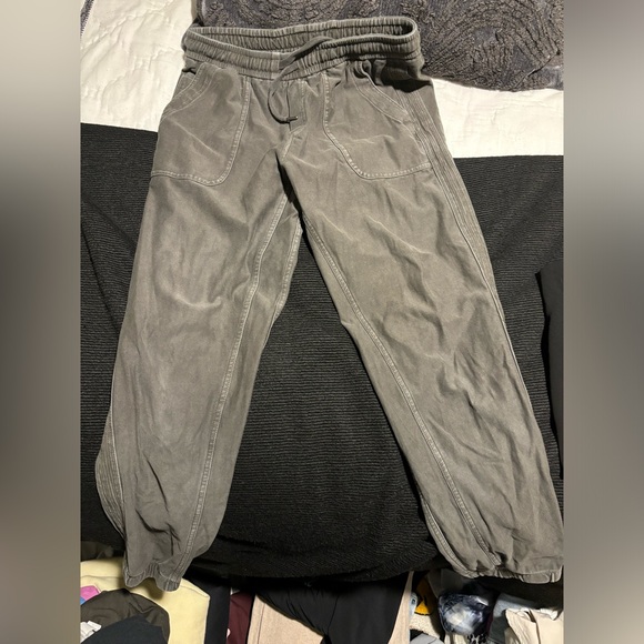 Athleta farallon jogger - Picture 2 of 2